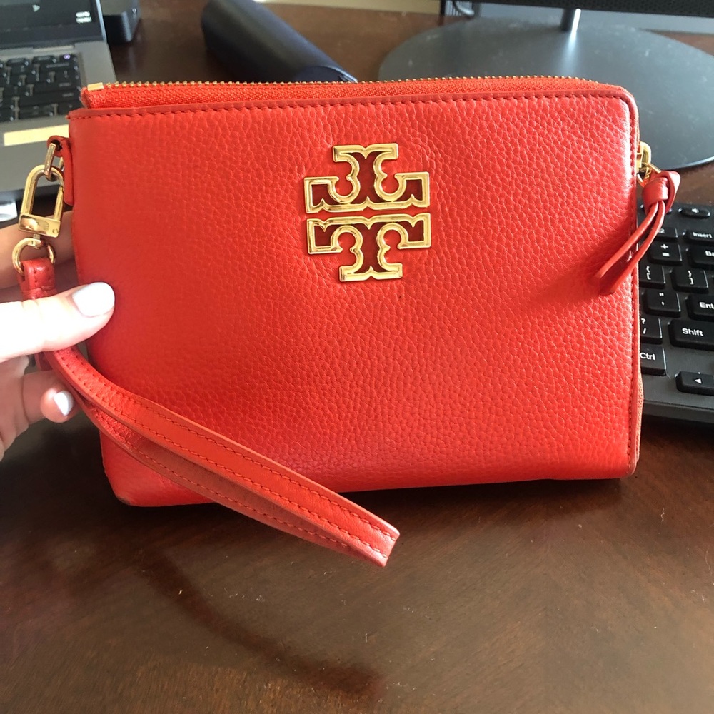 Tory Burch Wristlet